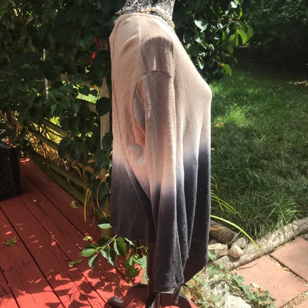 Young, broke & fabulous bleeding colors long sleeved shirt - Picture 3 of 9